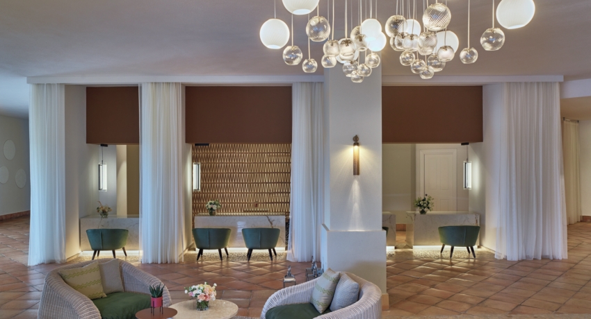 Chia Laguna Haupt - Conrad Chia Laguna